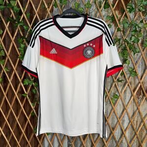 Vintage Y2K Adidas soccer jersey sports 00s germany t-shirt